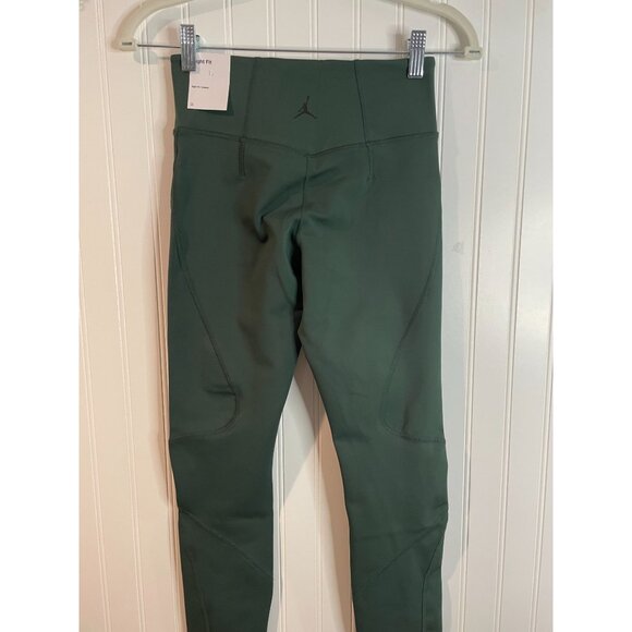 Jordan Dri-Fit Green Leggings Tight Fit Womens S Polyester/Spandex Blend - Picture 9 of 16